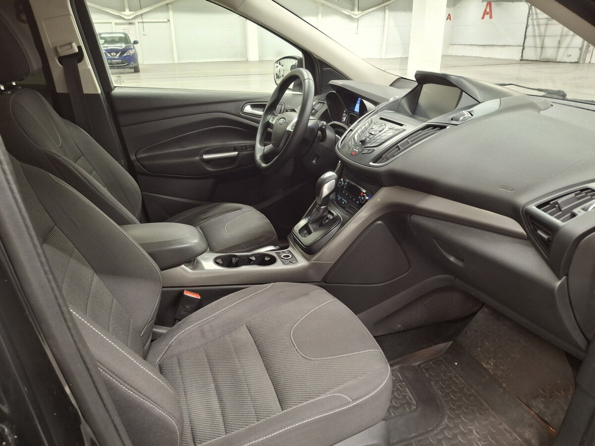 Ford Kuga II, 2013 - Фото №10