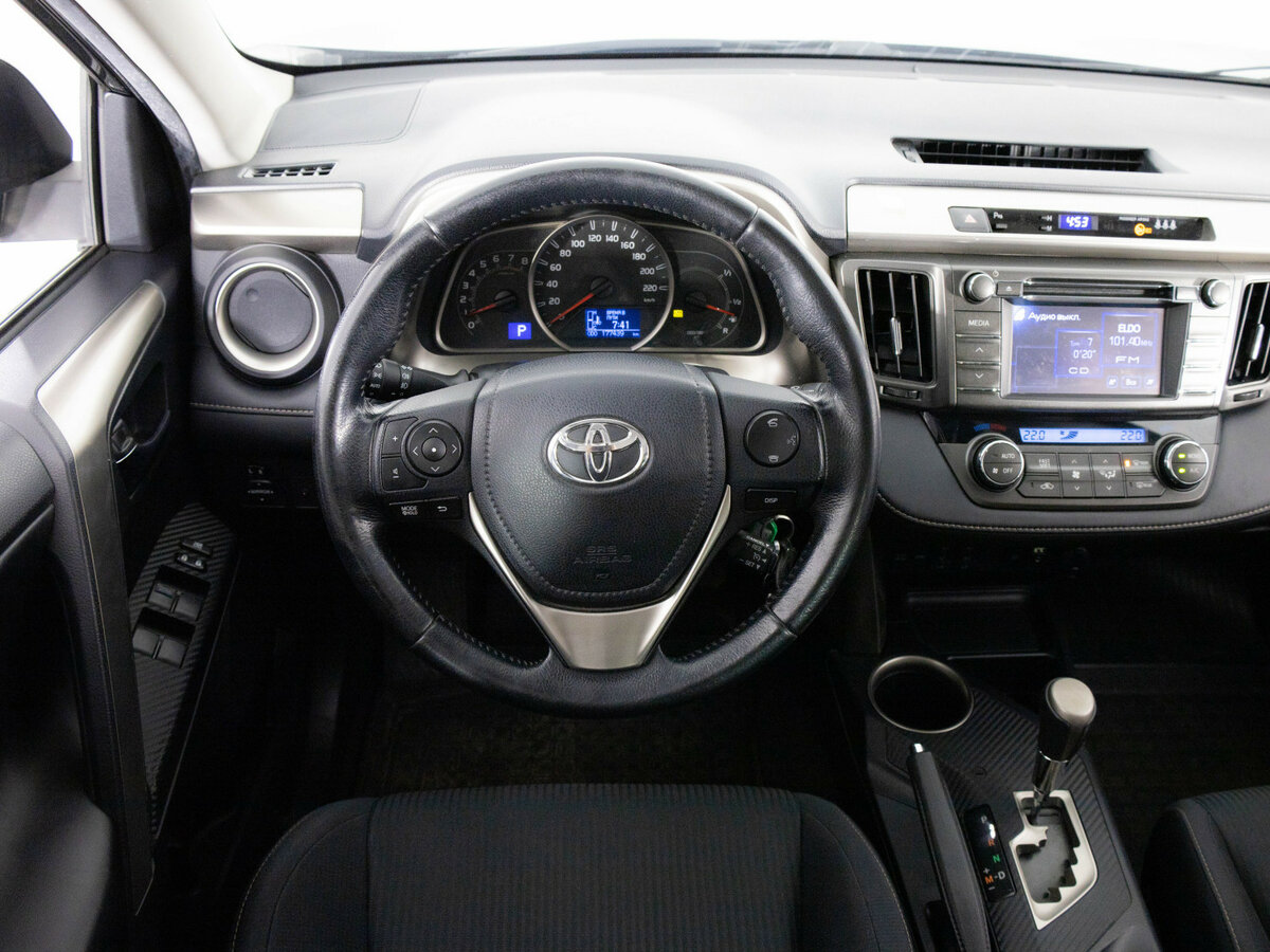 Toyota RAV4 IV (XA40), 2013 - Фото №9
