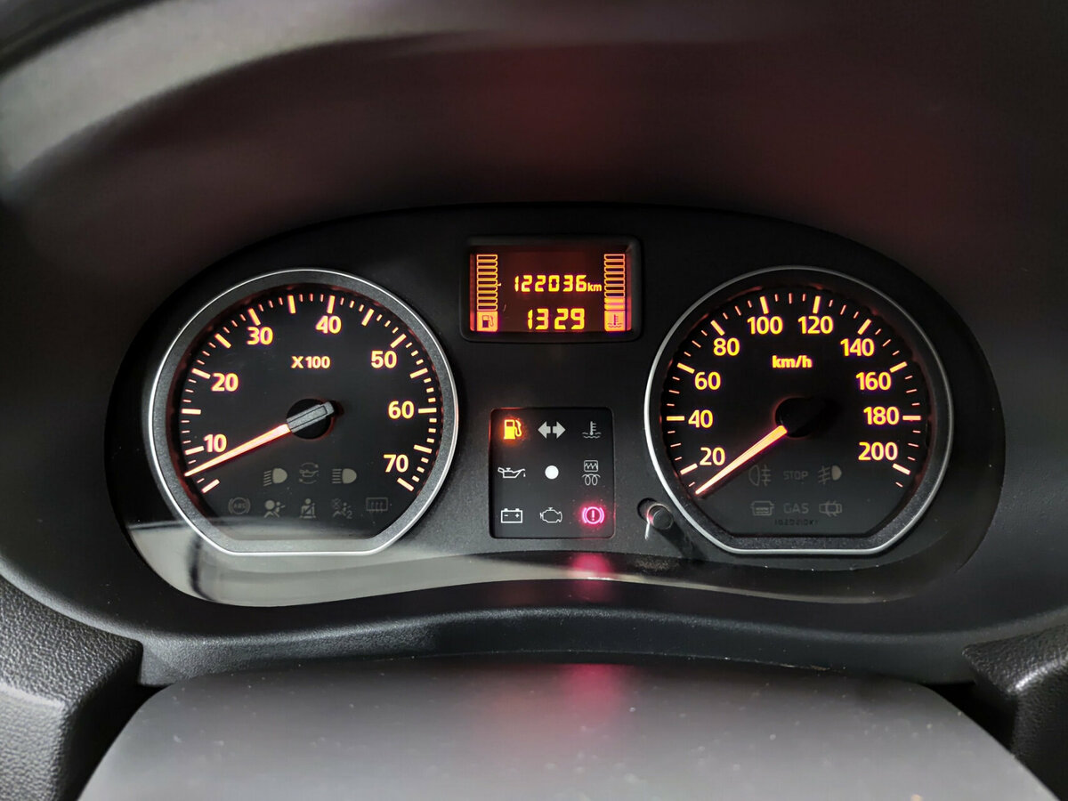 Nissan Almera III (G15), 2015 - Фото №11