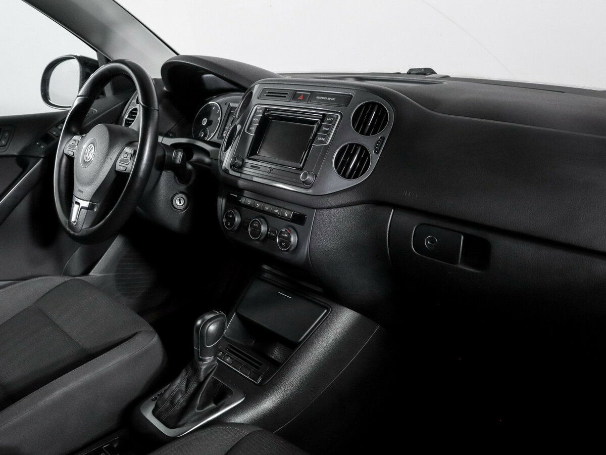Volkswagen Tiguan I Рестайлинг, 2016 - Фото №8