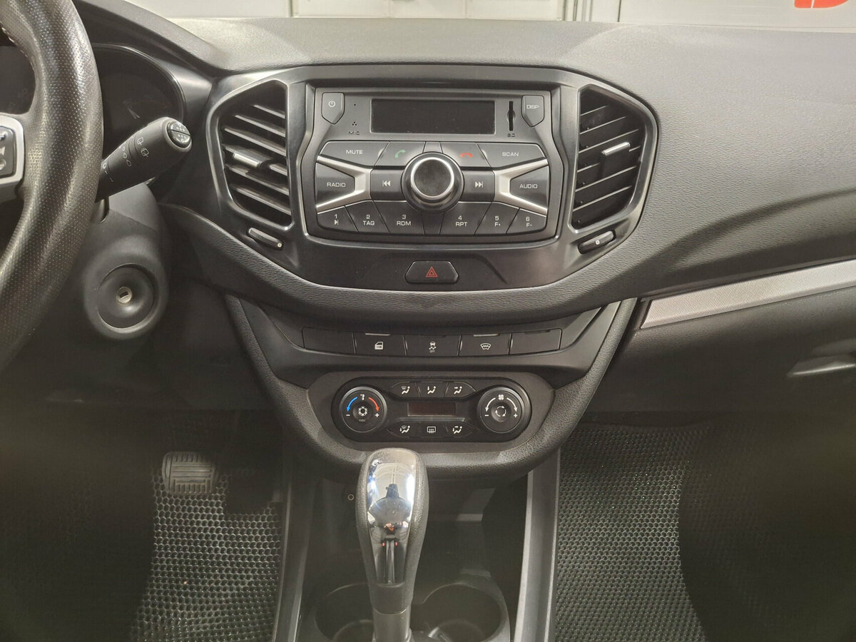 Lada (ВАЗ) Vesta SW I, 2021 - Фото №13