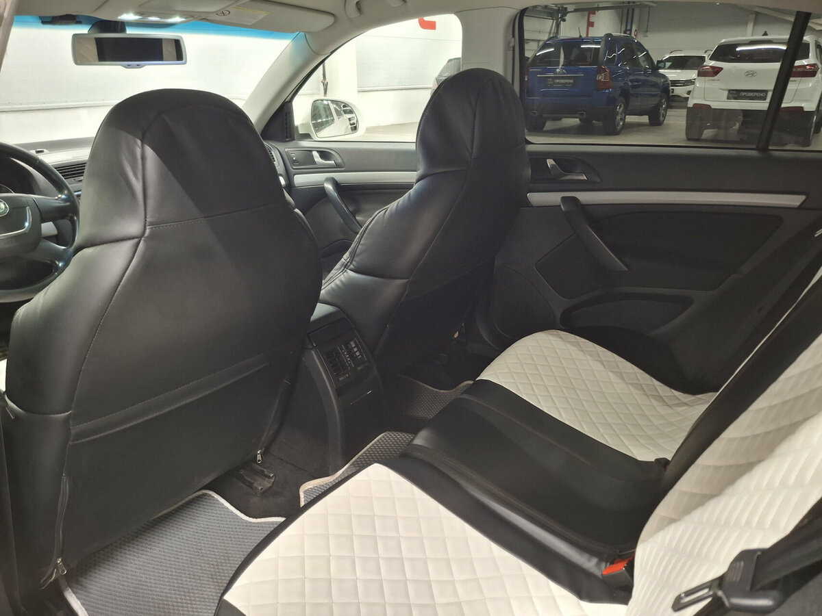 Skoda Octavia II (A5) Рестайлинг, 2012 - Фото №11