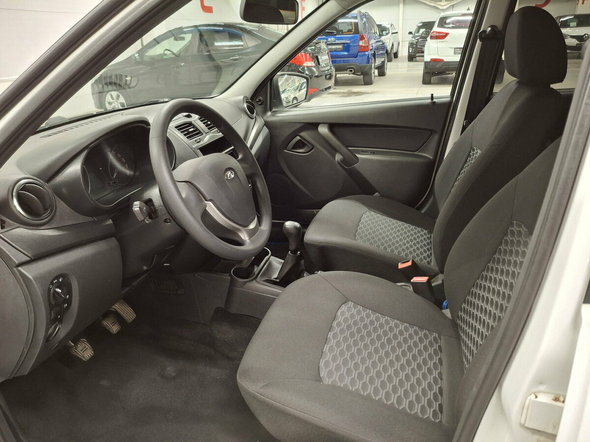 Lada (ВАЗ) Granta I Рестайлинг, 2020 - Фото №15